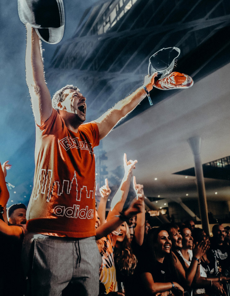 70 Jahre Jubil&auml;umsfeier mit Pharrell Williams, Tennis-Ikone Stan Smith, dem deutschen Fu&szlig;ballweltmeister Philipp Lahm und Run DMC (Foto)