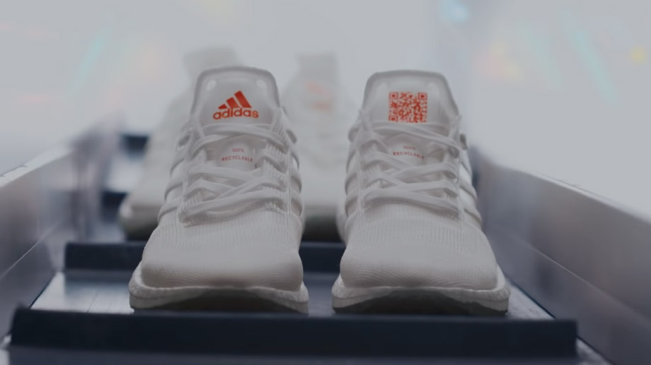 Futurecraft Loop, ein zu 100 % recyclingf&auml;higer Performance-Laufschuh (Foto)