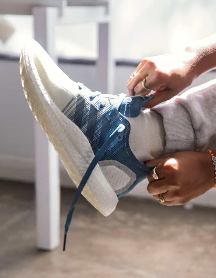 Futurecraft Loop, a 100% recyclable performance running shoe which can be returned to adidas (photo)